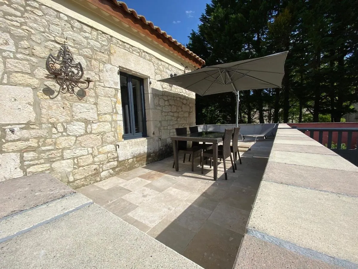Bed & Breakfast Le Relais De Campagne Bed and Breakfast Trejouls