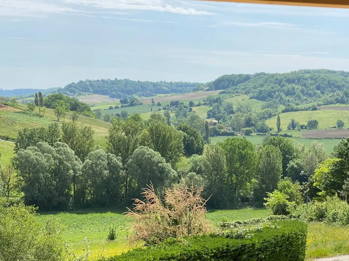 Bed and Breakfast Le Relais De Campagne Trejouls 0*,